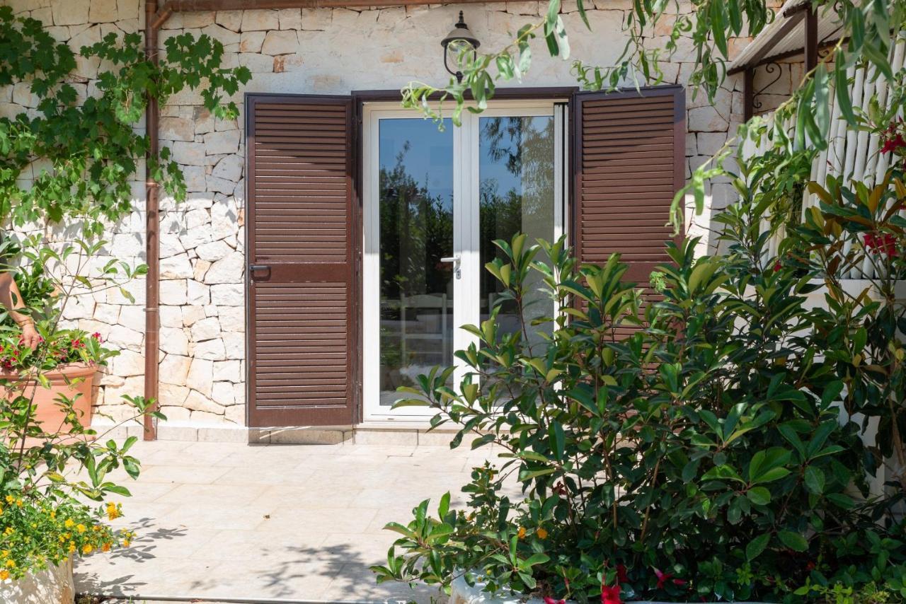 Appartamento Gardenia In Villa Mariella Ostuni Exterior foto